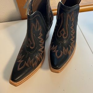 Womens Ariat Dixon Boot
